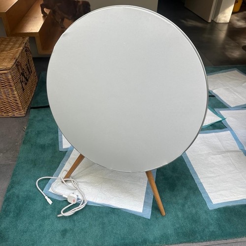 Bang and olufsen - bang,
