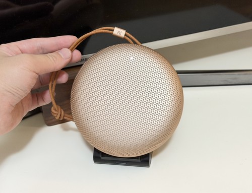 Bang olufsen beosound - a1, 3rd